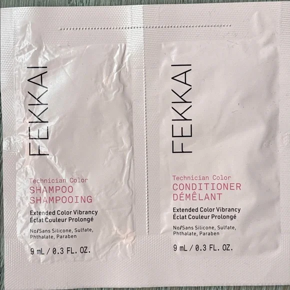 Cetaphil Cleanser Travel & 25 Various Skin Body Hair Makeup Samples Red/Pink Bag - Picture 13 of 16